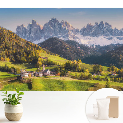 Un sat de munte cu un peisaj pitoresc