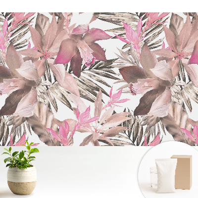 Model armonios cu flori exotice pastelate