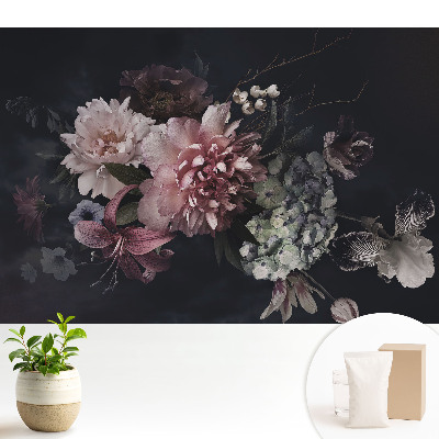 Eleganță florală pe un fundal întunecat