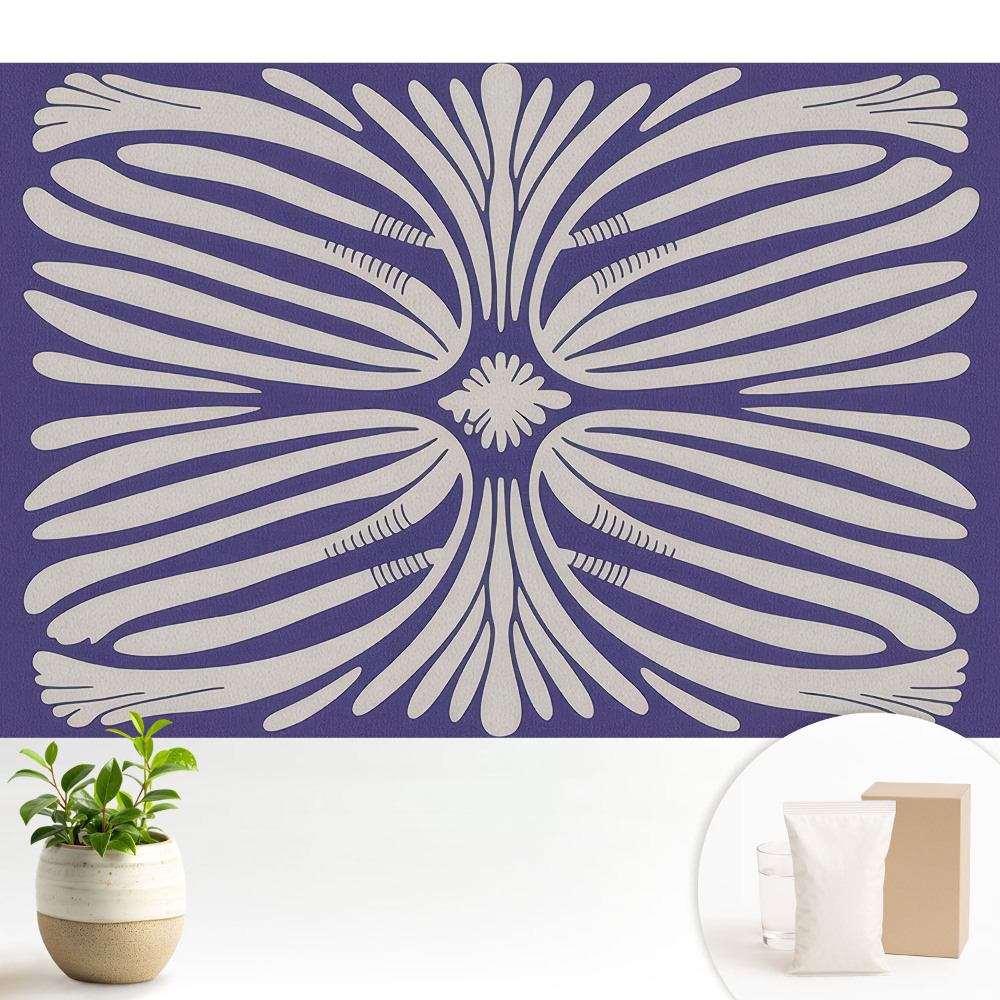 Motive florale simetrice pe violet