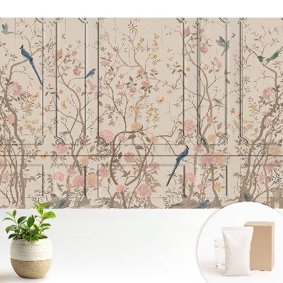 Păsări și trandafiri pe fundalul panourilor