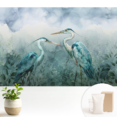 Eleganța subtilă a păsărilor înconjurate de natură