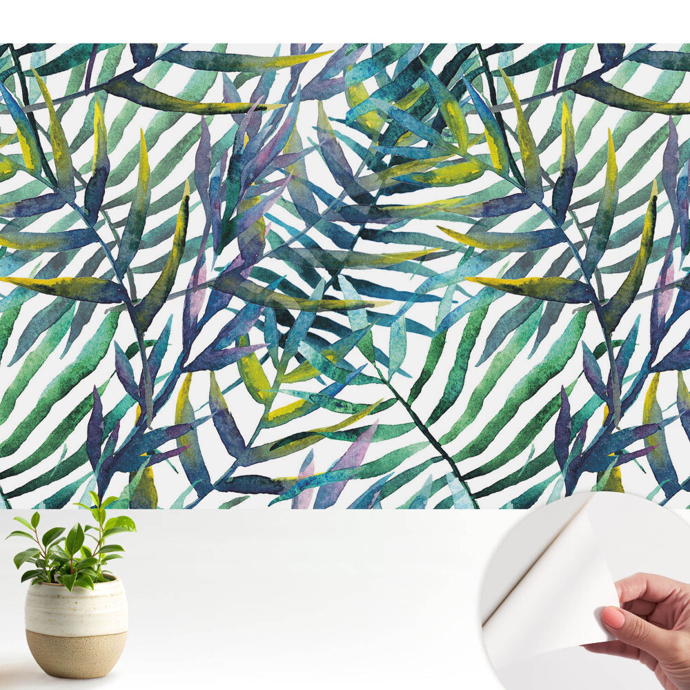 Model repetitiv cu frunze tropicale în acuarelă