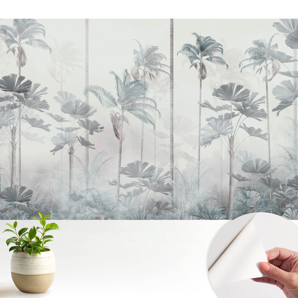 Palmieri exotici într-o ceață blândă