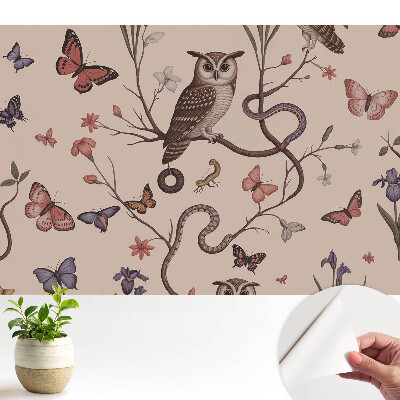 O idilă naturală de fluturi și flori