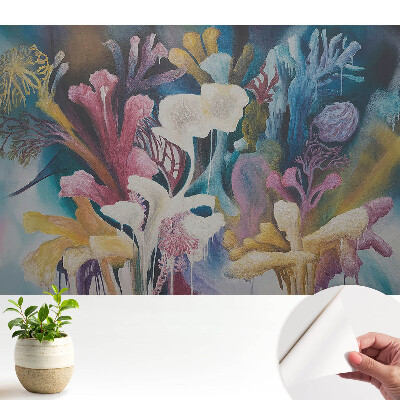 Flori abstracte pe un peisaj colorat