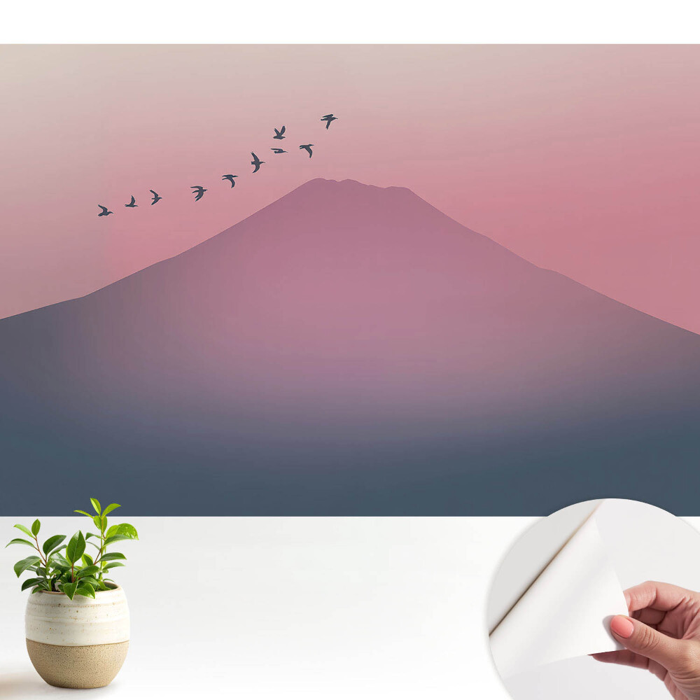 Munți pastelați la apus