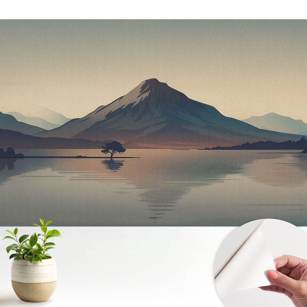 Panoramă montană armonioasă a apei