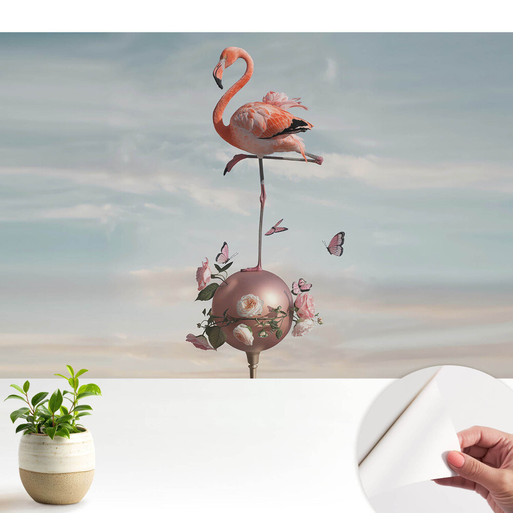 Flamingo cu flori și fluturi