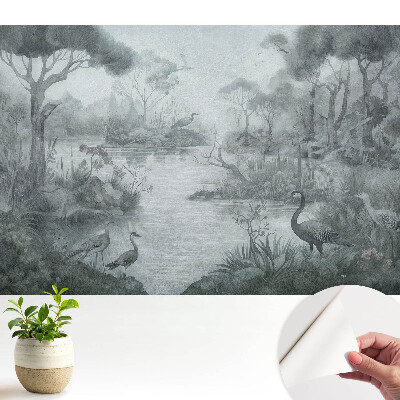 Peisaj misterios de pădure lângă lac