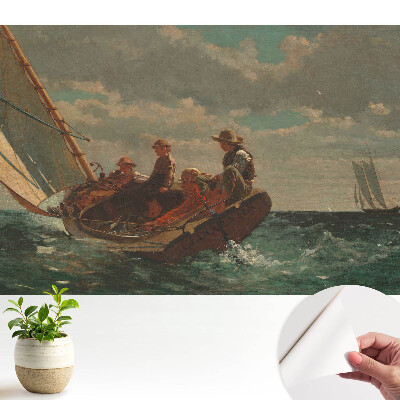 O barcă pe o mare furtunoasă cu un grup de oameni