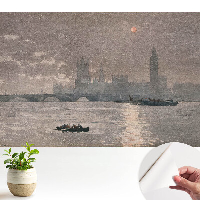 Reflexii de culoare ale râului în amurg urban