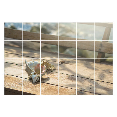 Autocolante gresie si faianta Scoici pe un fundal de lemn