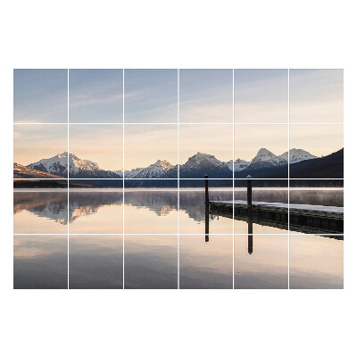 Autocolante pentru gresie Peisaj montan pe malul lacului