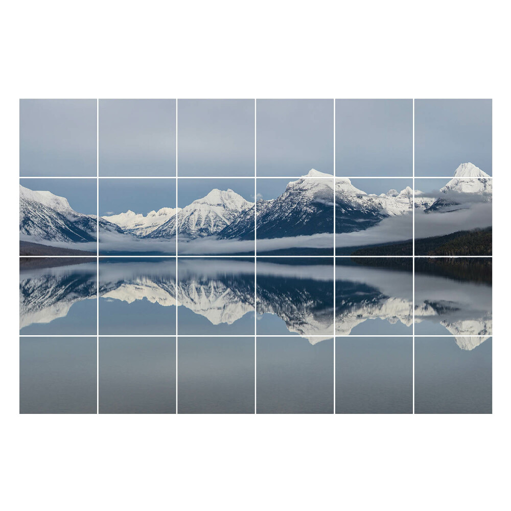 Autocolante gresie si faianta Peisaj montan cu reflexie