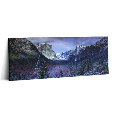 Print pe canvas 125x50 Peisaj de iarnă cu munți și păduri