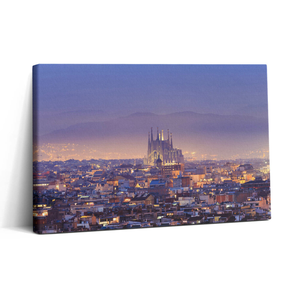 Tablou canvas 30x20 Vedere a Barcelonei și a Sagrada noaptea