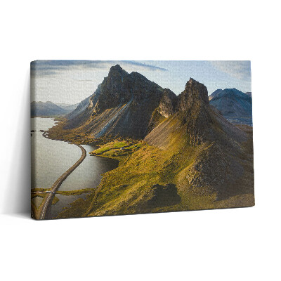 Tablou canvas 30x20 Drum pitoresc din Islanda