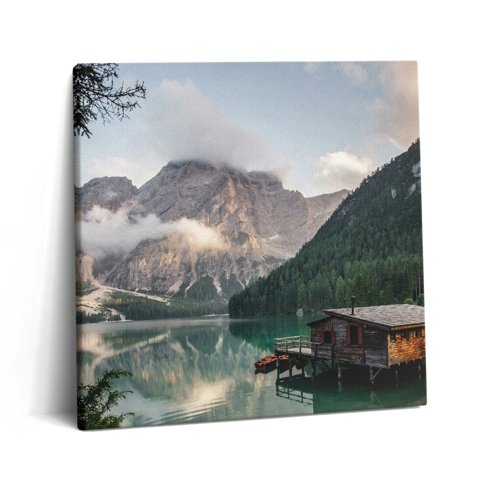 Tablou pe pânză canvas 60x60 Casă la lac în munți