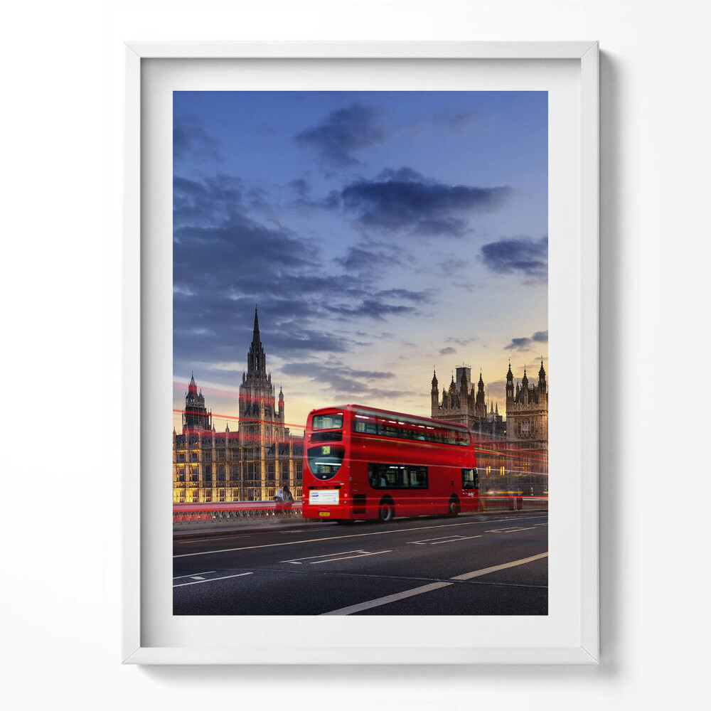 Tablou living cu rama Autobuz roșu în Londra