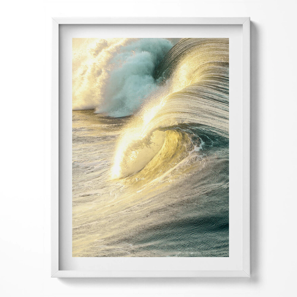 Tablou living cu rama Valurile mării în lumina soarelui