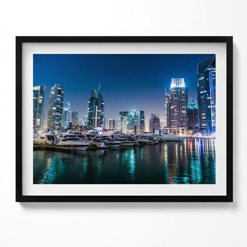 Tablou living cu rama Bărci în oraș noaptea