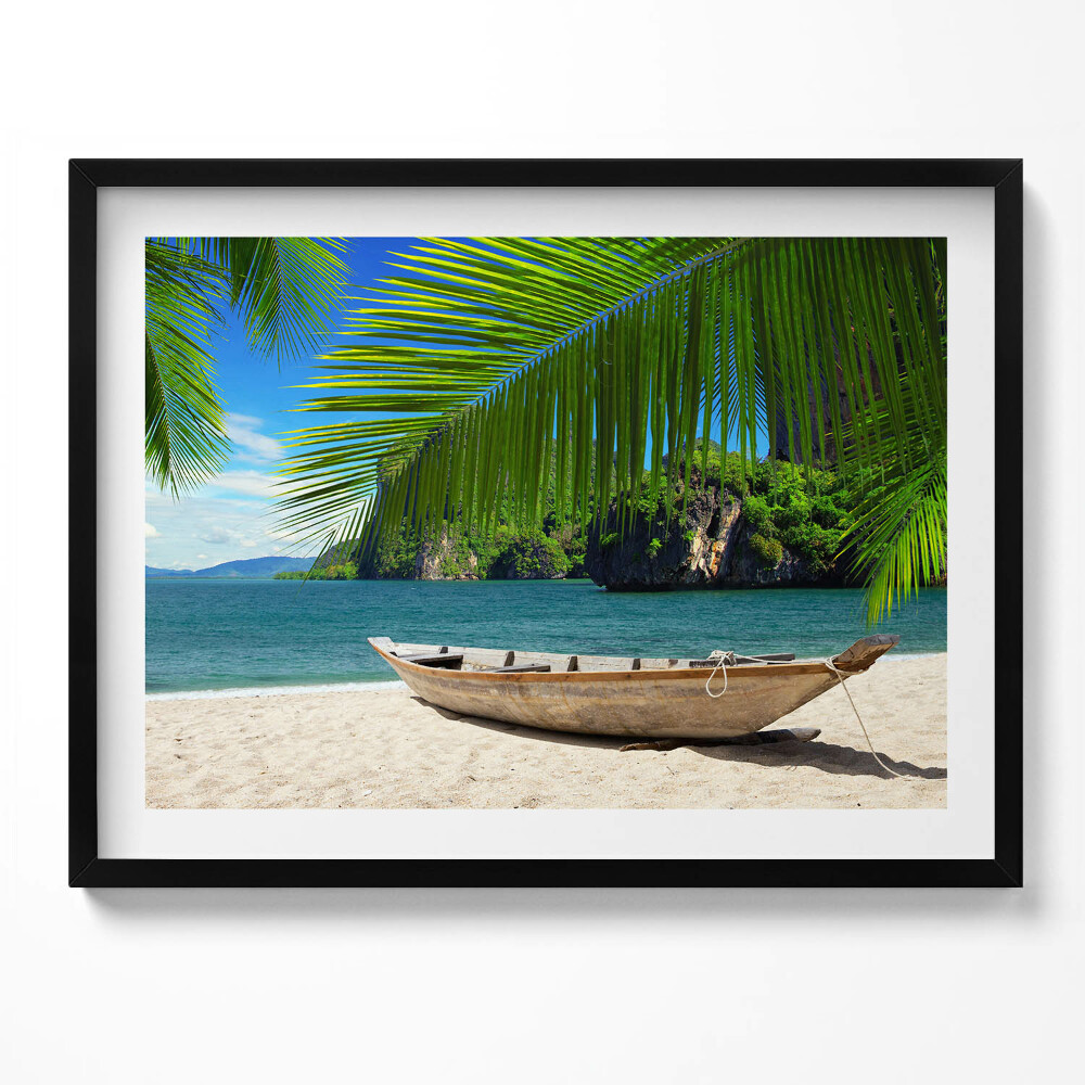 Tablou living cu rama O barcă pe plajă sub un palmier