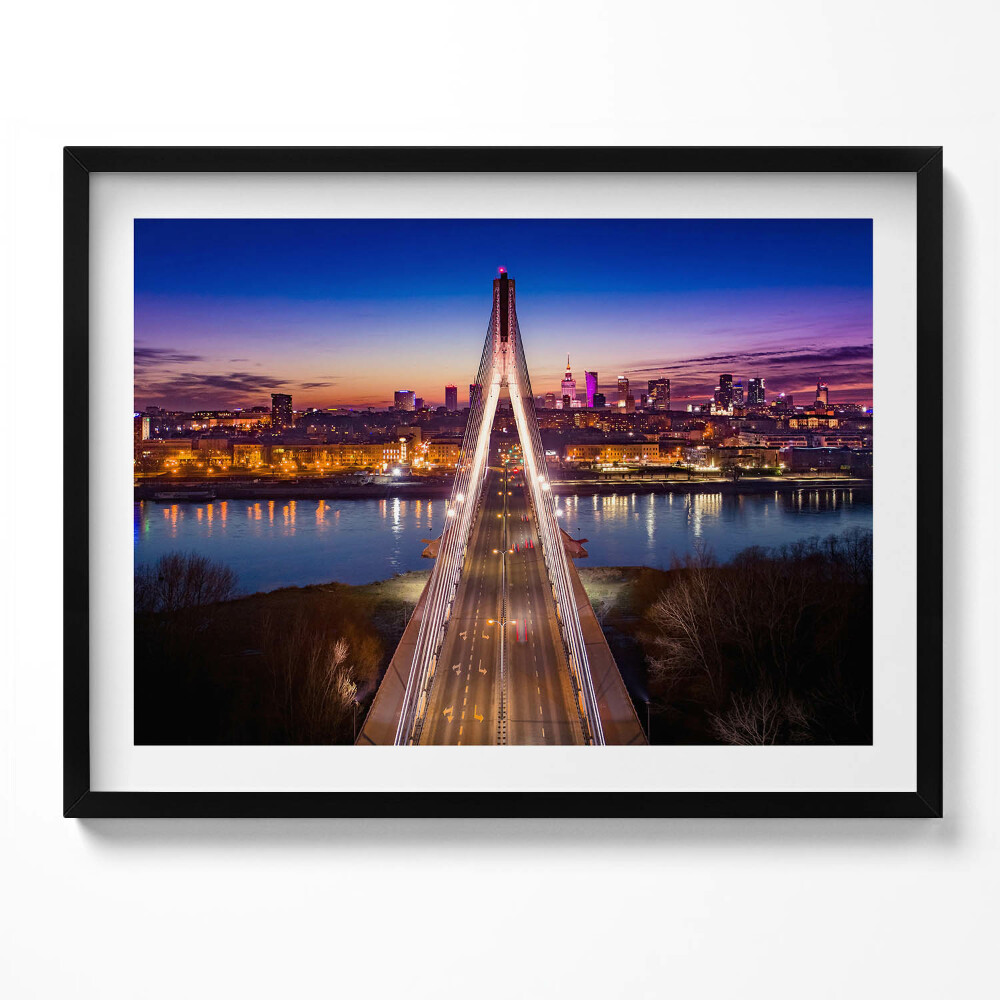 Tablou living cu rama Podul și orașul seara