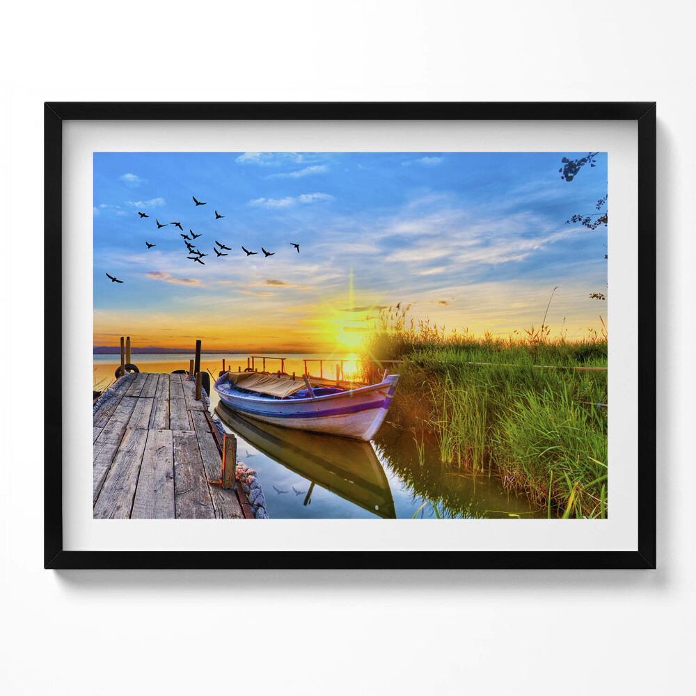 Tablou living cu rama Vedere a lacului și a apusului de soare