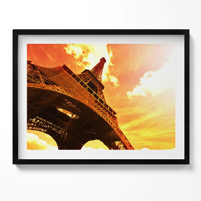 Tablou living cu rama Atracția Turnului Eiffel din Paris
