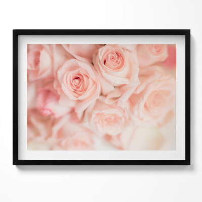 Tablou living cu rama Buchet romantic de trandafiri