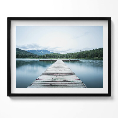 Tablou rama Debarcader de lemn pe un lac din munți