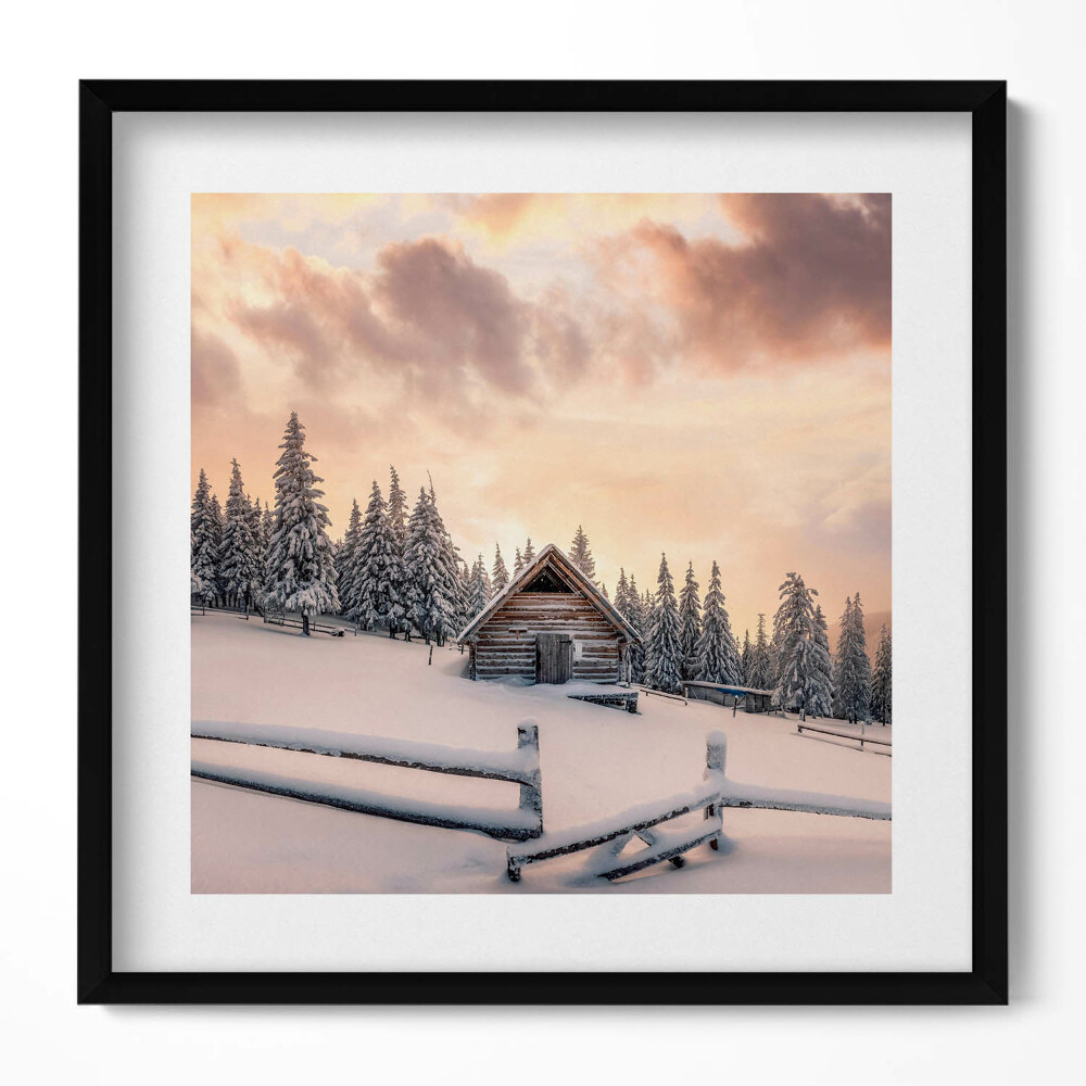 Tablou living cu rama unic Peisaj al unei cabane montane iarna și la apus