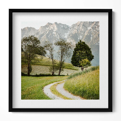 Tablou rama unic Un câine de câmp în munți