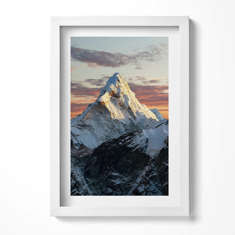 Tablou rama decorativ Vârf de munte acoperit de zăpadă