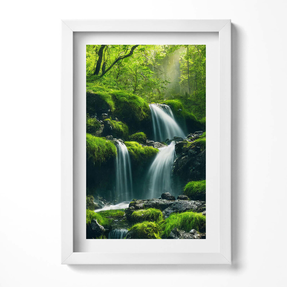 Tablou rama decorativ Cascade în mijlocul pădurii