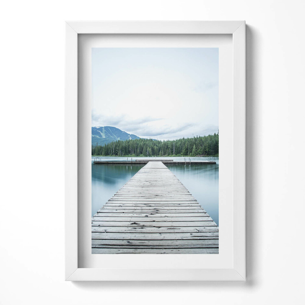 Tablou rama decorativ Debarcader de lemn pe un lac din munți
