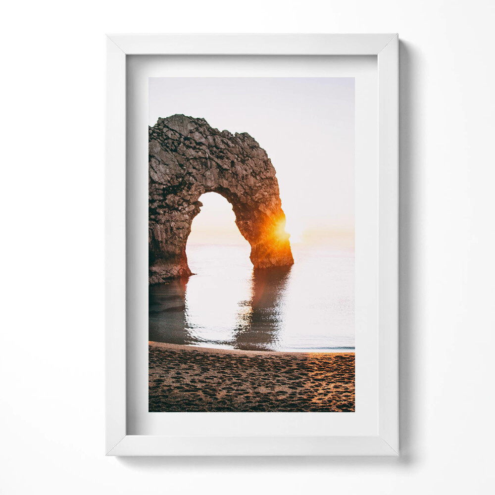 Tablou living cu rama decorativ Stânci de pe malul mării, plajă și soare