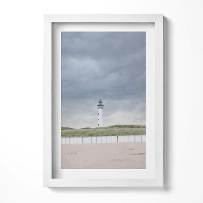 Tablou rama decorativ Un far singuratic pe plajă