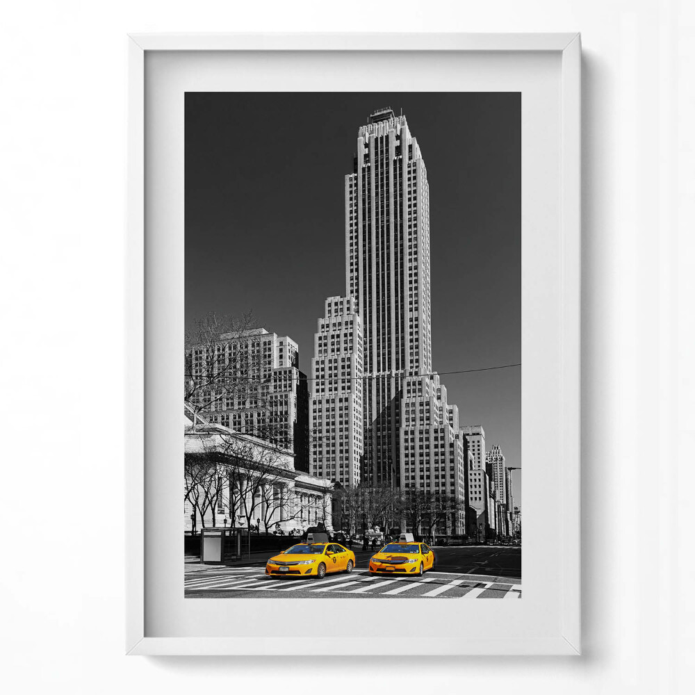 Tablou living cu rama modern Oraș alb-negru și taxiuri galbene