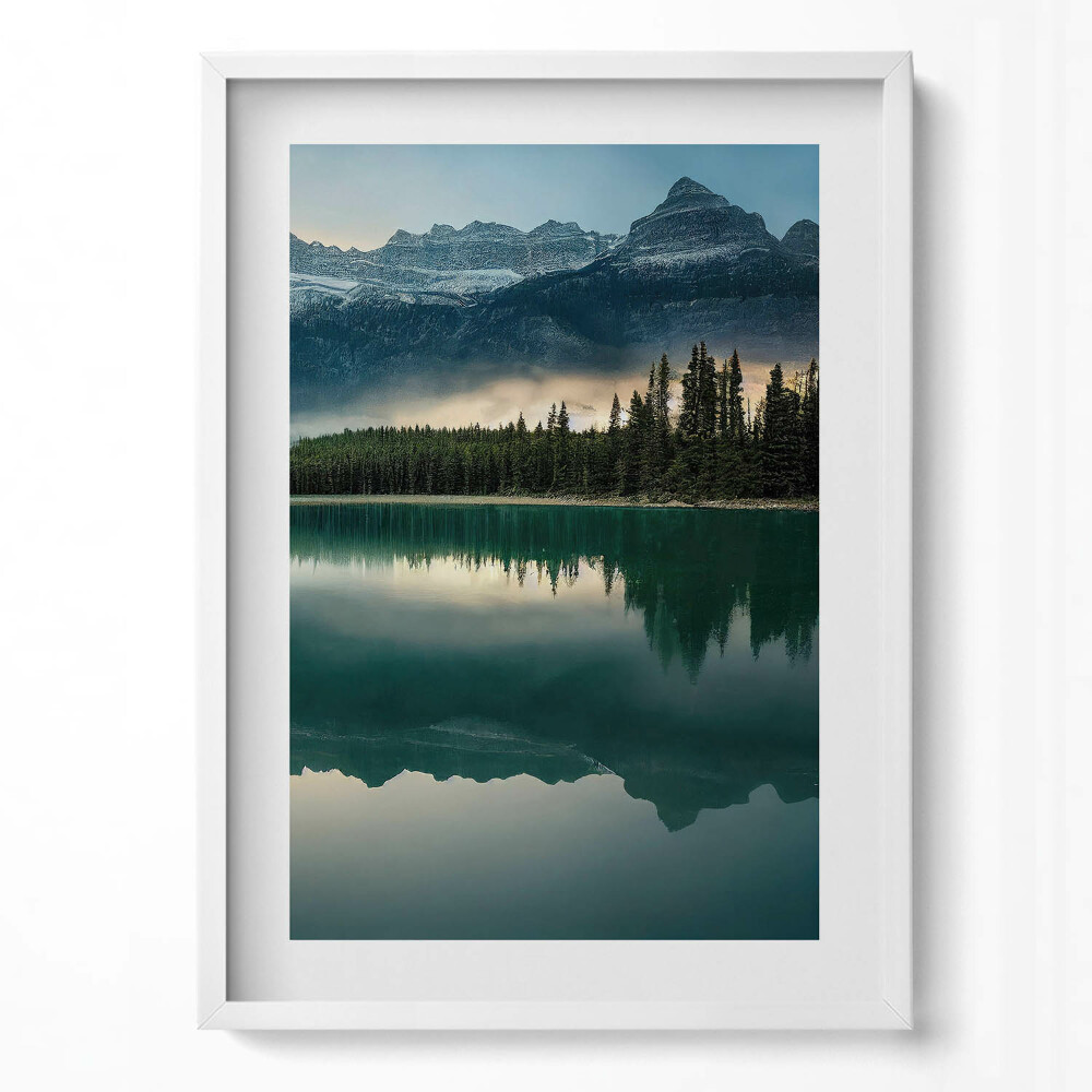 Tablou rama modern Peisaj cu lac, pădure și munți