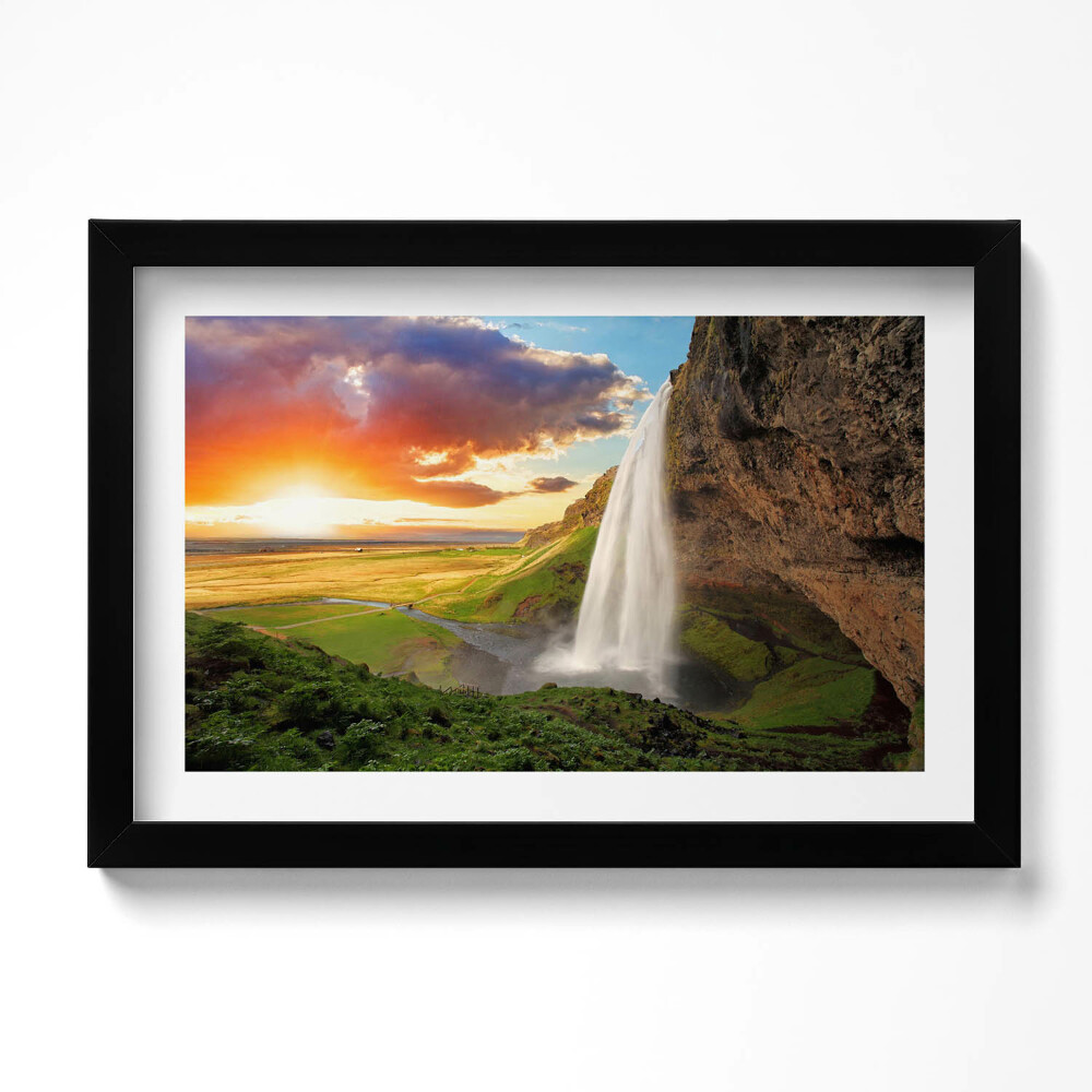 Tablou living cu rama original Cascadă în Islanda