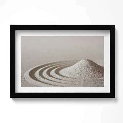 Tablou living cu rama original Zen - un deal de nisip în stil boho
