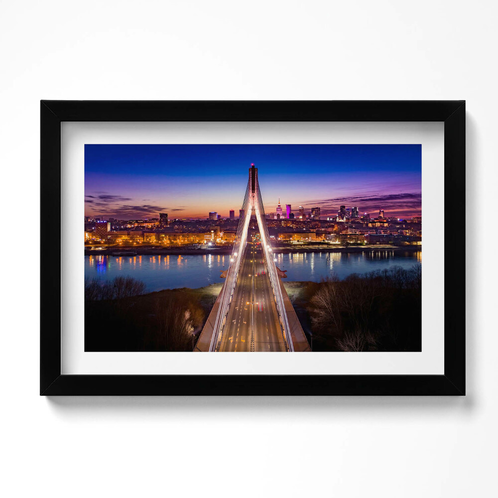 Tablou living cu rama original Podul și orașul seara