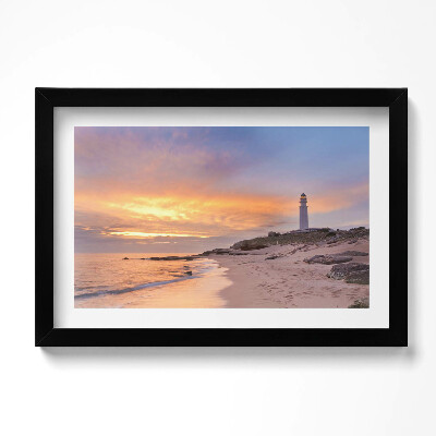 Tablou rama original Peisaj marin cu plajă și far