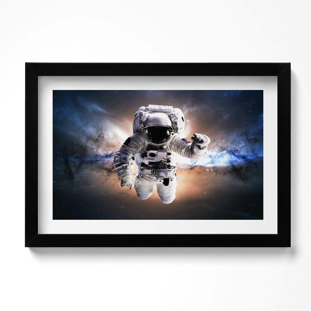 Tablou living cu rama original Astronautul în spațiu