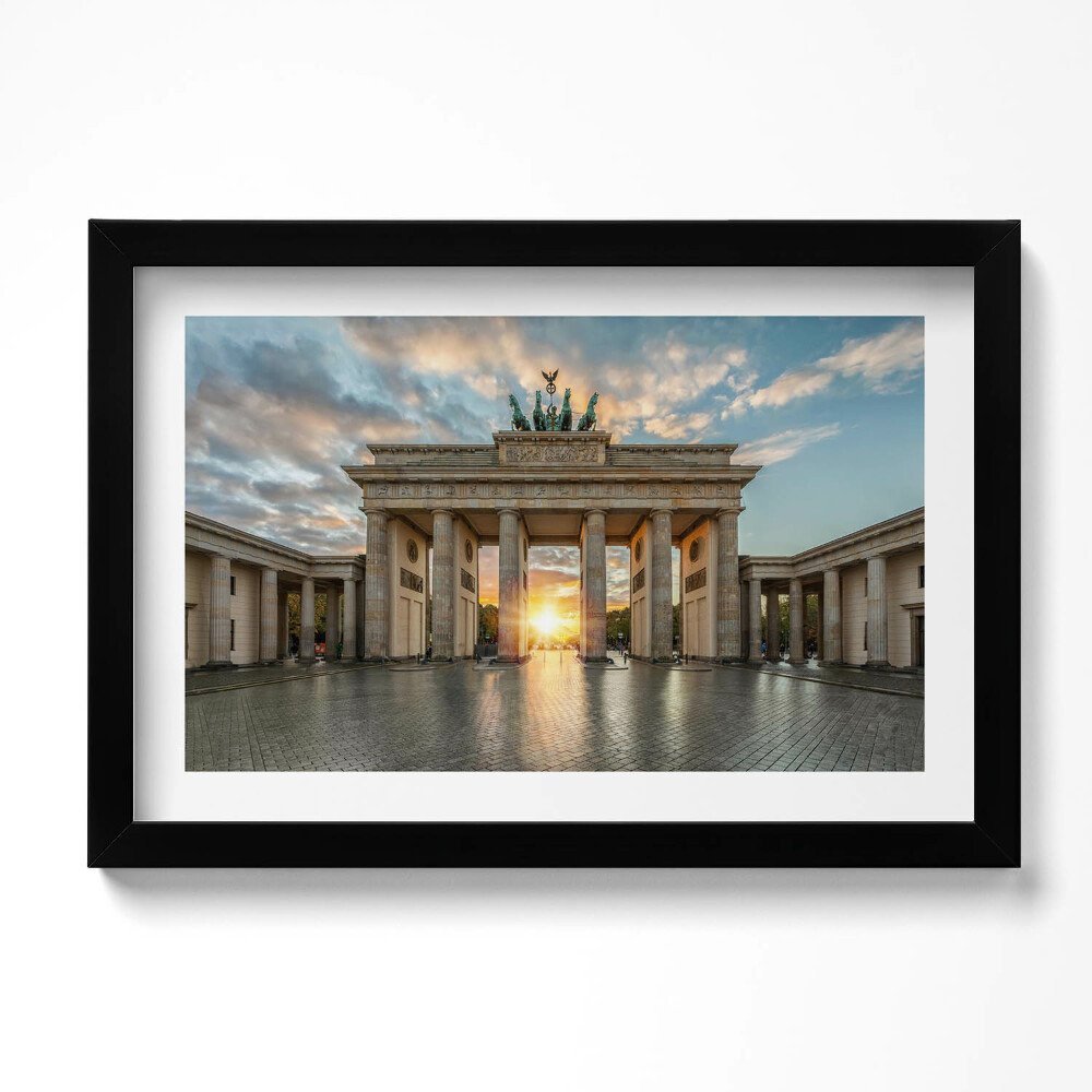 Tablou living cu rama original Poarta Brandenburg din Berlin