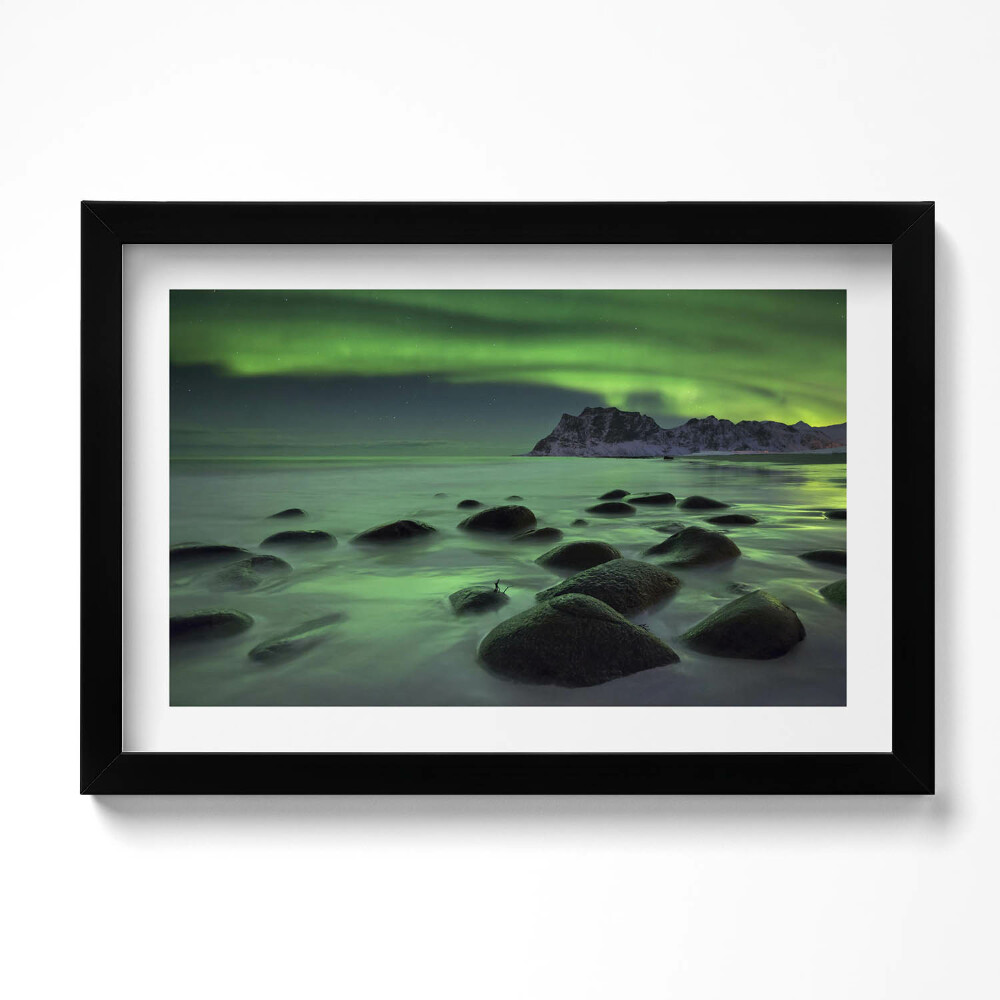 Tablou living cu rama original Aurora Boreală - Peisaj Verde