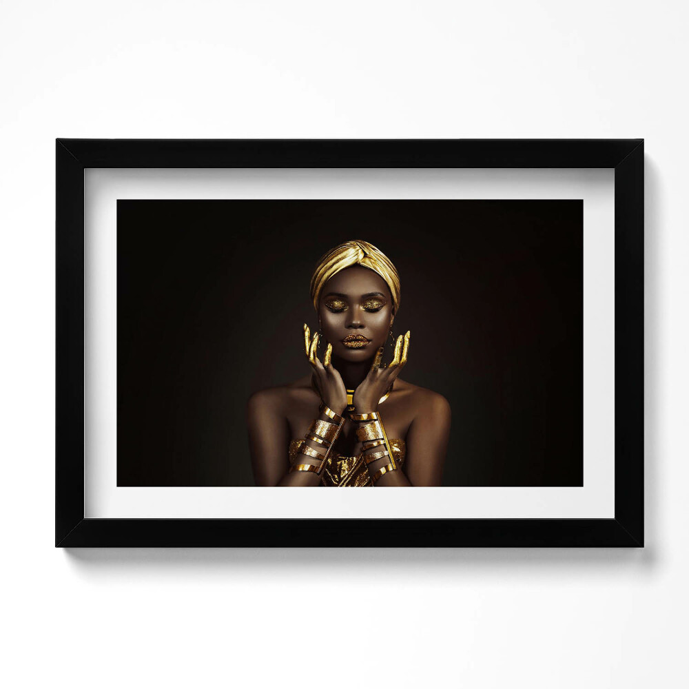 Tablou living cu rama original Portretul unei femei africane în aur