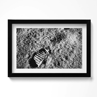 Tablou living cu rama original Primul pas pe Lună Fotografie NASA